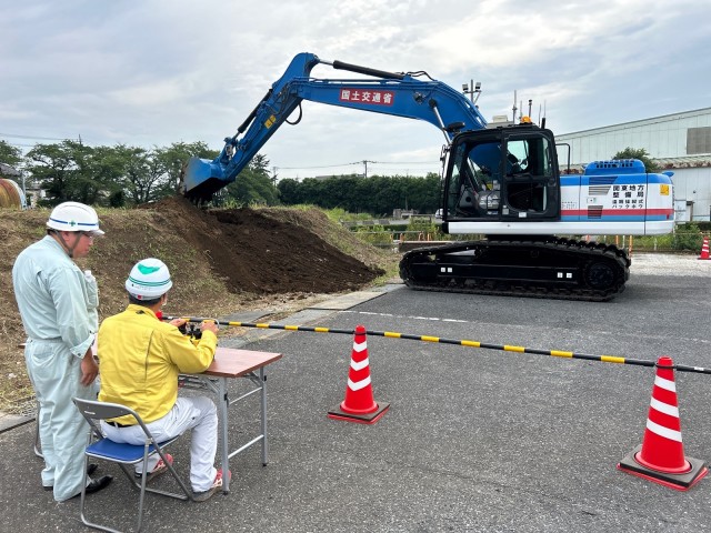 まさに鉄人28号！　主題歌を思わず歌いたくなりました♪
